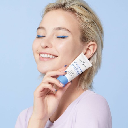 Nuxe creme fraiche crema ricca idratante 30 ml Nuxe creme fraiche crema ricca idratante 30 ml