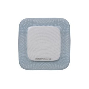 Medicazione biatain in schiuma di poliuretano con bordo adesivo in silicone lite 10x10 cm 10 pezzi