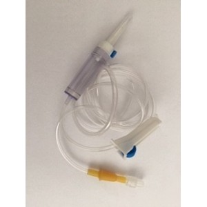 Deflussore sacca/flacone per infusione soluzioni e farmaci camera gocciolamento pvc filtro soluzione 15mcm tubo pvc 3-4,4x1500mm