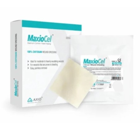 Medicazione in fibre gelificanti in chitosano maxiocel 5x5 cm 10 pezzi