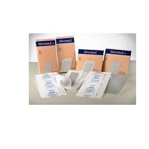 Medicazione sterile a base di argento senza bordo adesivo silvermed sb ag 10x10cm 5 pezzi