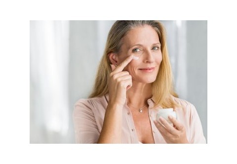 Tutti i benefici anti-age del retinolo Tutti i benefici anti-age del retinolo