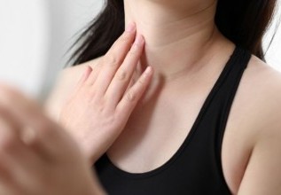 Come eliminare le rughe sul collo